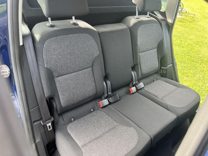 Škoda Yeti 1.2TSI 77KW,KLIMA,ESP,ASR,CD - fotka 19 z 40
