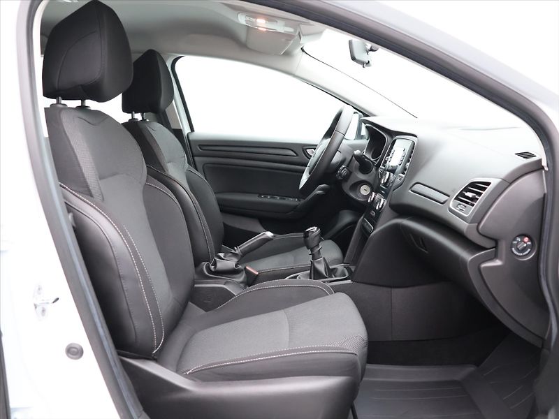 Renault Mégane 1,6 SCe 84kW Life Grandtour CZ - fotka 12 z 32