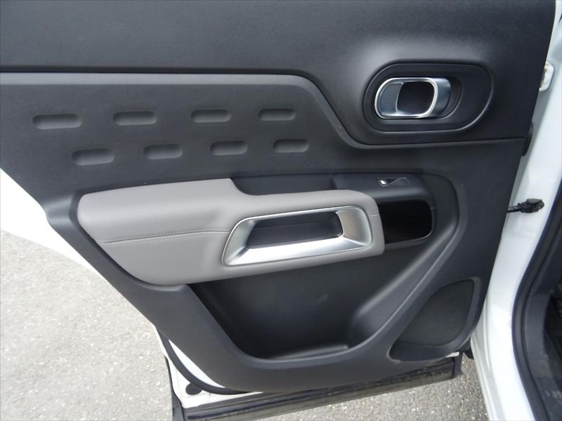 Citroën C5 Aircross 1,2 PT 96 kW, FEEL ,Led, Navi - fotka 15 z 39