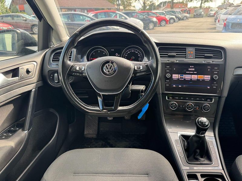 Volkswagen Golf Variant (2017) Comfortline 2.0 TDI 110kW - fotka 19 z 30
