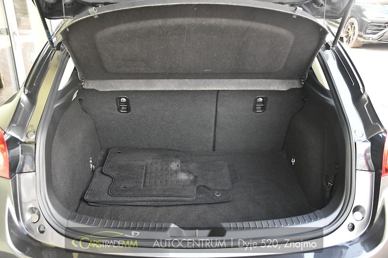 Mazda 3 G165/SP/REVOLUTION/2xALU/1.Maj - fotka 47 z 55