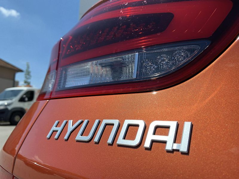 Hyundai i30 WG FAMILY 1.5 T-GDi 103kW DCT - fotka 24 z 29