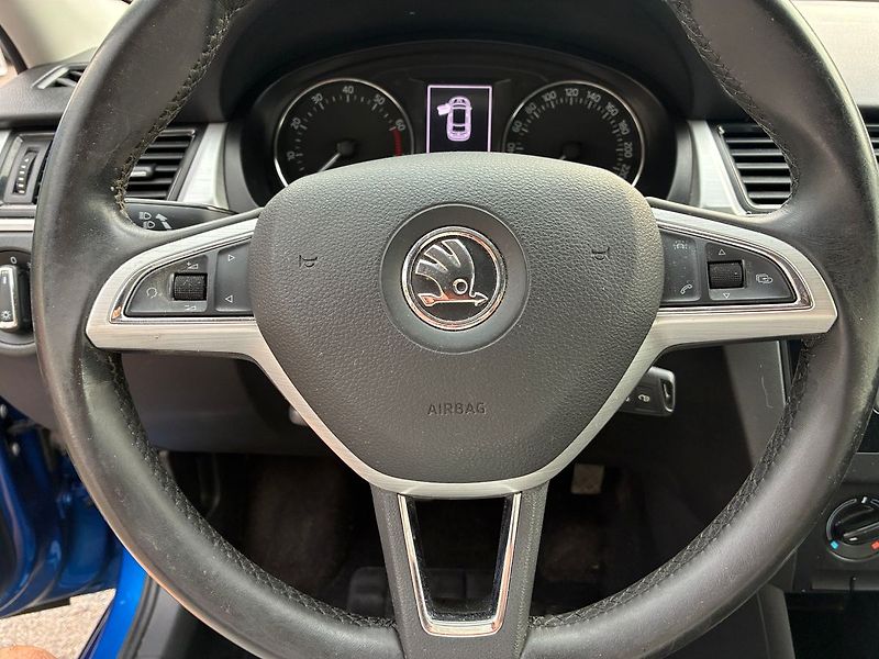 Škoda Rapid 1.2 TSi 81 kW Spaceback ČR - fotka 15 z 21