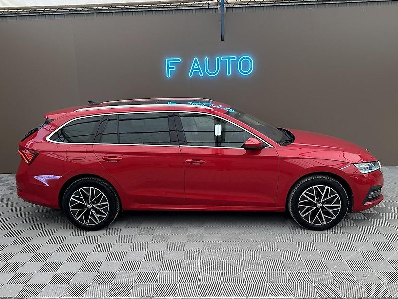 Škoda Octavia (2020) SW 2.0 TDi Ambition  - fotka 2 z 25