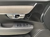 Volvo V90 CC B4 AWD MOMENTUM REZERVACE - náhled 29