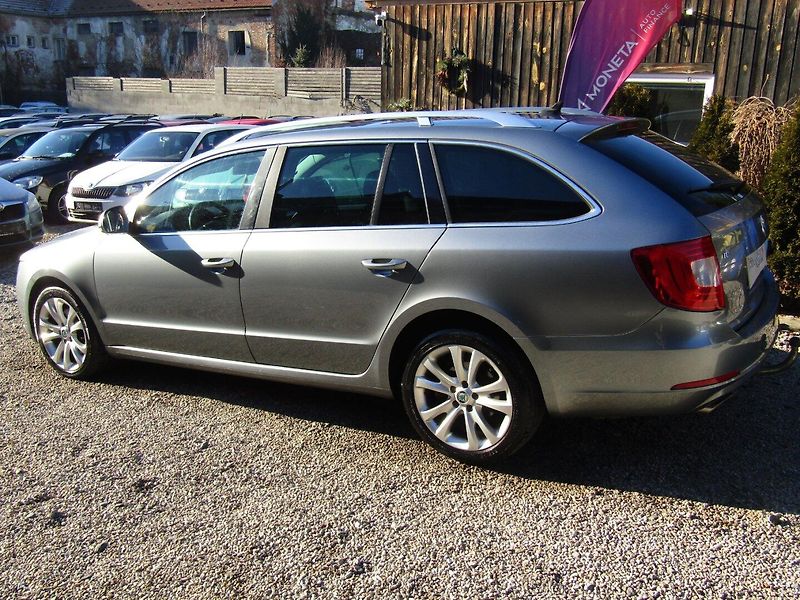 Škoda Superb (2011) 2.0 TDI 103kW  BEZ KOROZE - fotka 4 z 41
