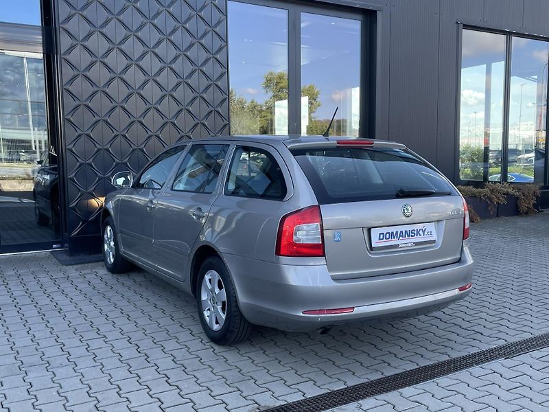 Škoda Octavia AMBIENTE 1.2 TSI 77 kW - ZTP - fotka 8 z 20