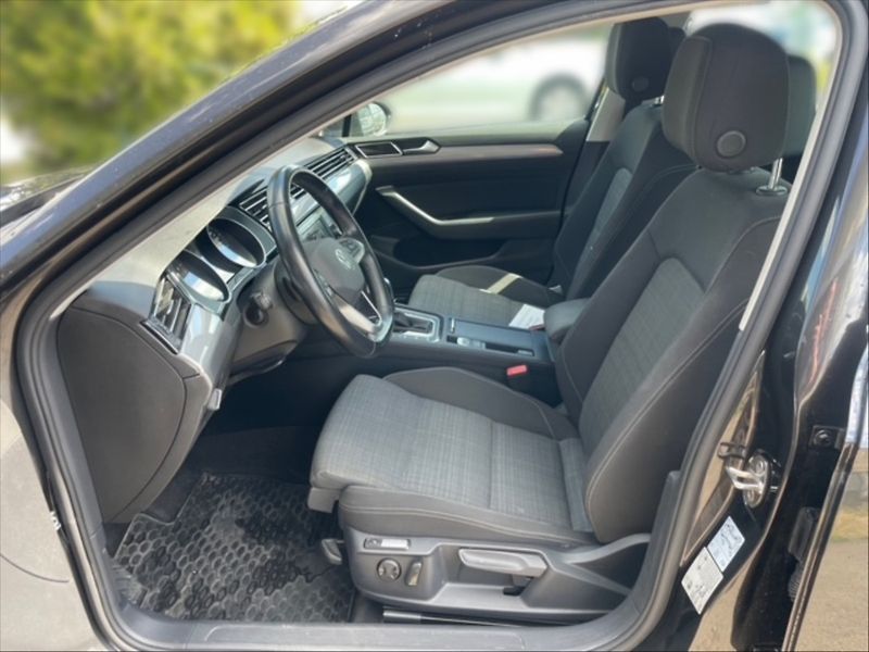 Volkswagen Passat 1,5 TSI Business DSG - fotka 7 z 11