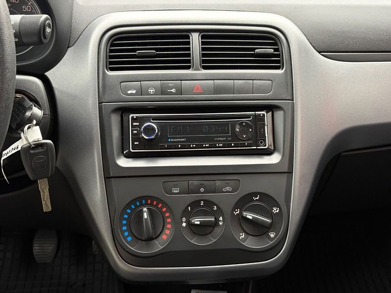 Fiat Punto 1.2 - fotka 9 z 14