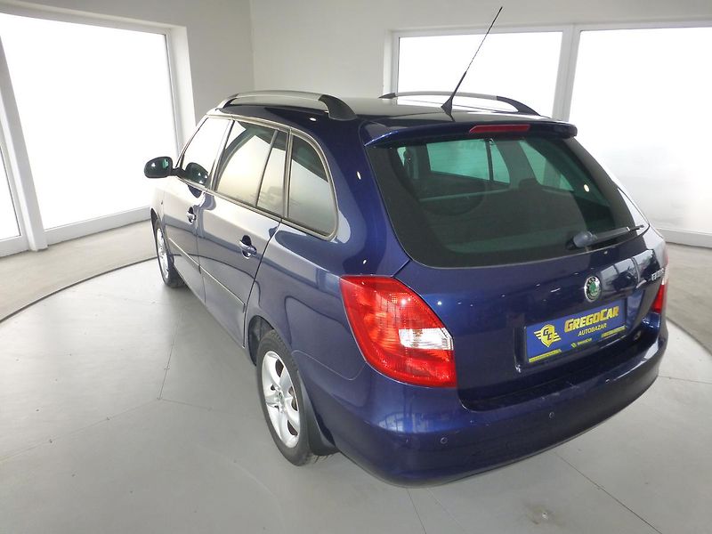 Škoda Fabia (2010) 1,2TSI*63KW**ALU**VYHŘ.SEDADLA - fotka 8 z 25