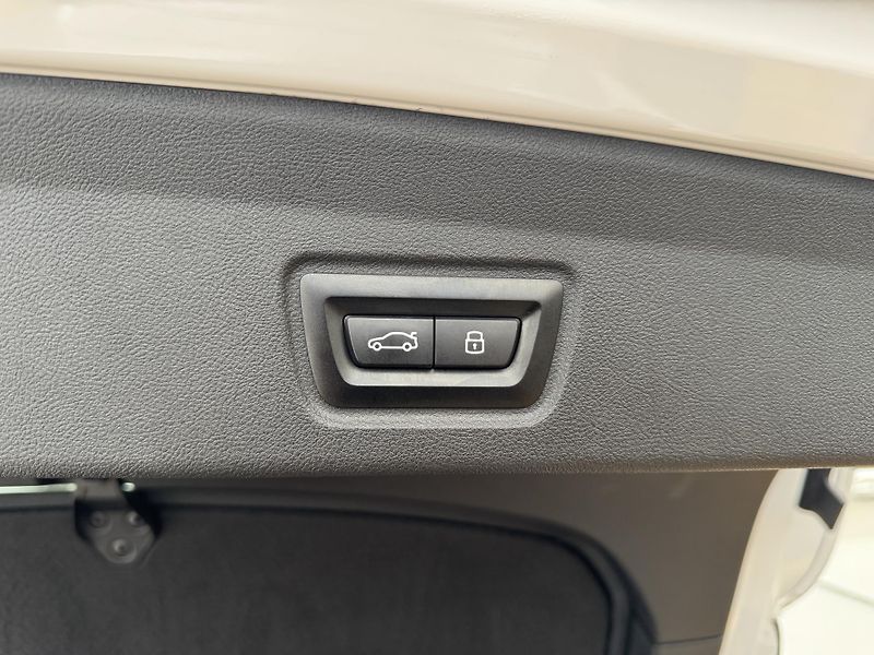 BMW Řada 4 M440i*4x4*275kw*1-MAJ*DPH*M-Pa - fotka 15 z 51