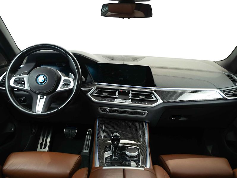 BMW X5 xDrive45e iPerformance - fotka 12 z 22