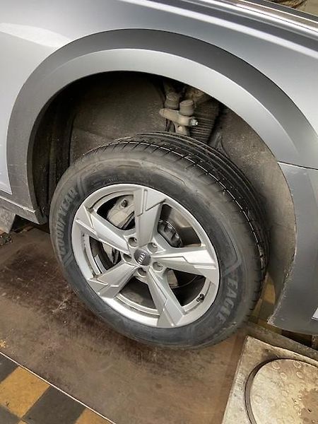 Audi A6 Allroad 3,0TDi quattro LED, tažné - fotka 20 z 23