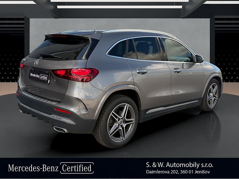 Mercedes-Benz GLA 200 AMG Style Edition - fotka 5 z 34