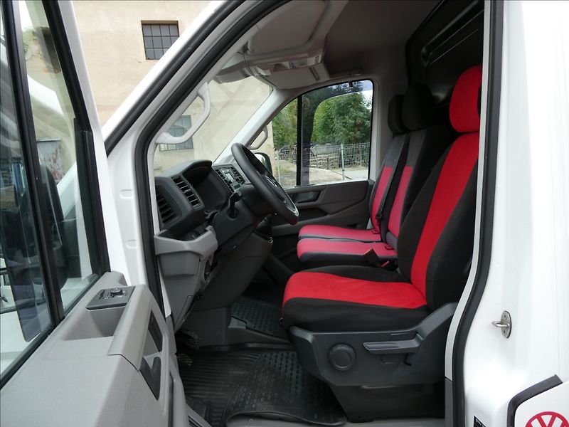 Volkswagen Crafter 2,0 TDi 103kW DPH,serviska,ČR - fotka 31 z 50