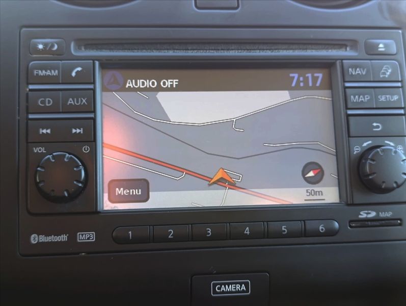 Nissan Qashqai 2,0 DCi 4x4 kamera tažné 1m ČR - fotka 17 z 39