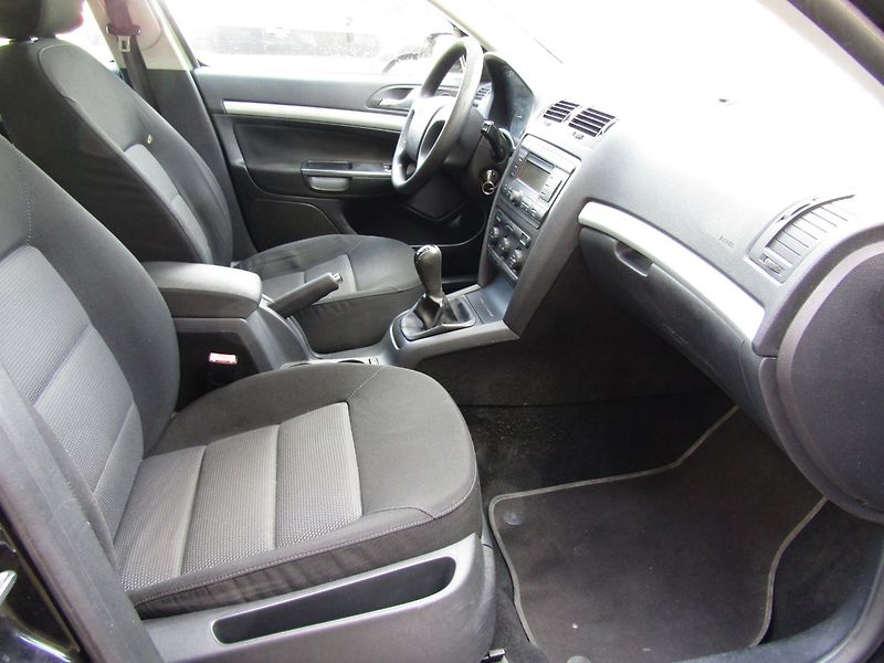 Škoda Octavia (2007) 1.9 TDI 77kW MOTOR BXE BEZ DPF - fotka 27 z 34