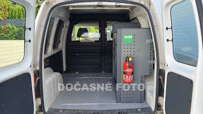 Volkswagen Caddy (2020) 1.4TGi BOTT, AC, +pneu - fotka 10 z 15