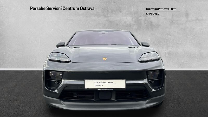 Porsche Macan 4S Electric - fotka 2 z 23