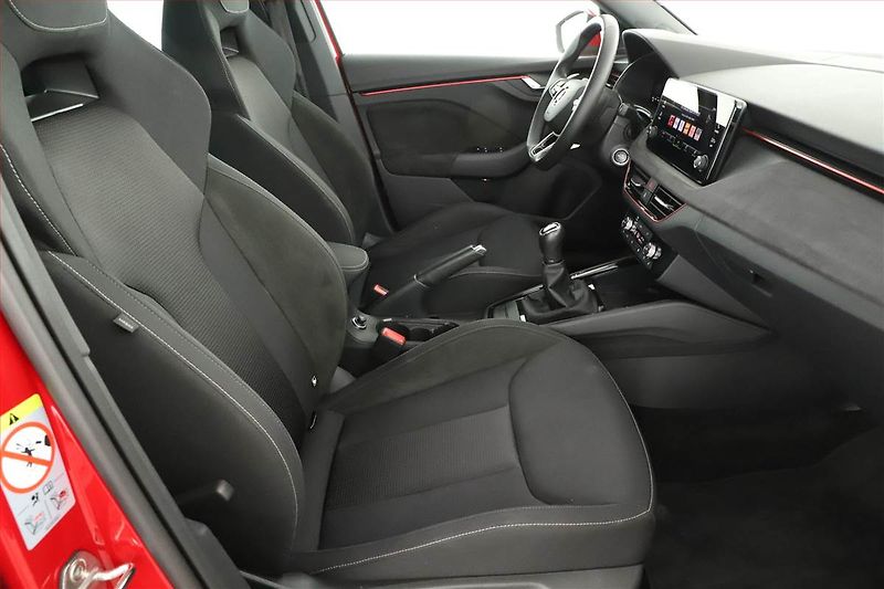 Škoda Kamiq (2024) 1.0 TSI, DRIVE, SENZORY - fotka 7 z 19