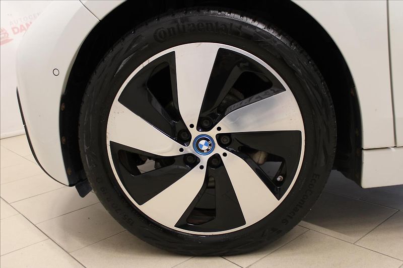 BMW i3 0,7 REX 60AH 125KW - fotka 30 z 30