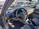 Subaru Forester (2005) 4X4 2,0i 116 KW TAŽNÉ - náhled 15
