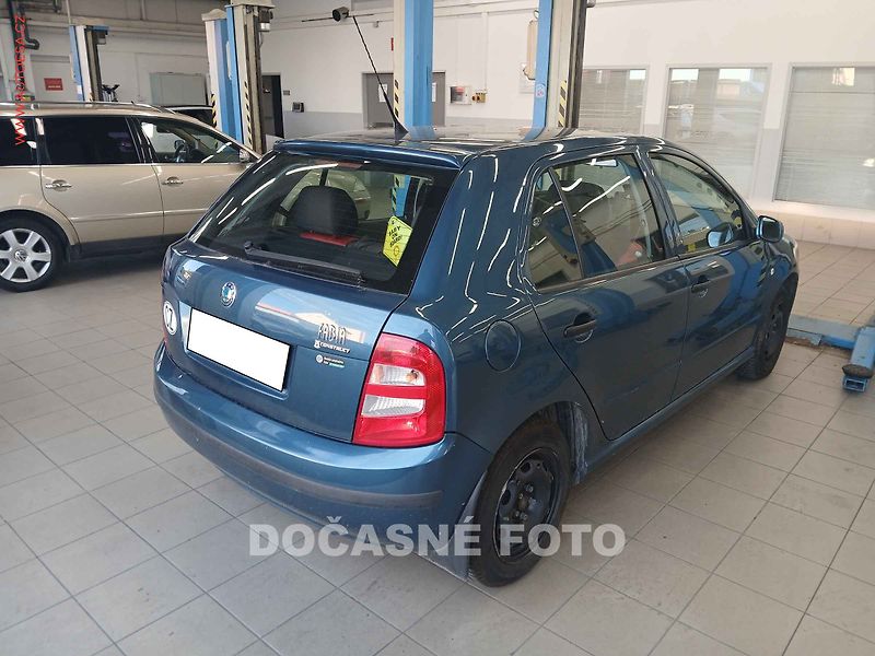 Škoda Fabia (2003) 1.2 i, ČR, servis.kniha - fotka 2 z 3