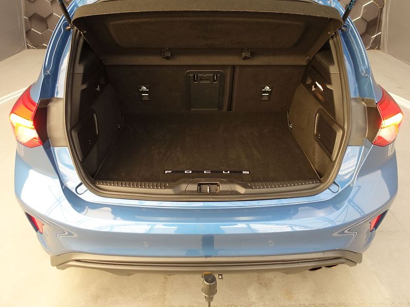 Ford Focus 2,0 ST Styling-Paket Performan - fotka 45 z 57