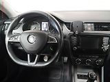 Škoda Octavia (2014) 1.4 G-TEC, ČR, bixen, autoAC - náhled 11