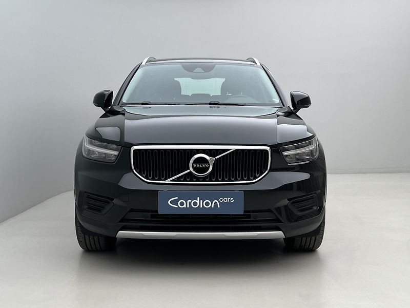 Volvo XC40 T3 MOMENTUM CZ 1.maj - fotka 13 z 31