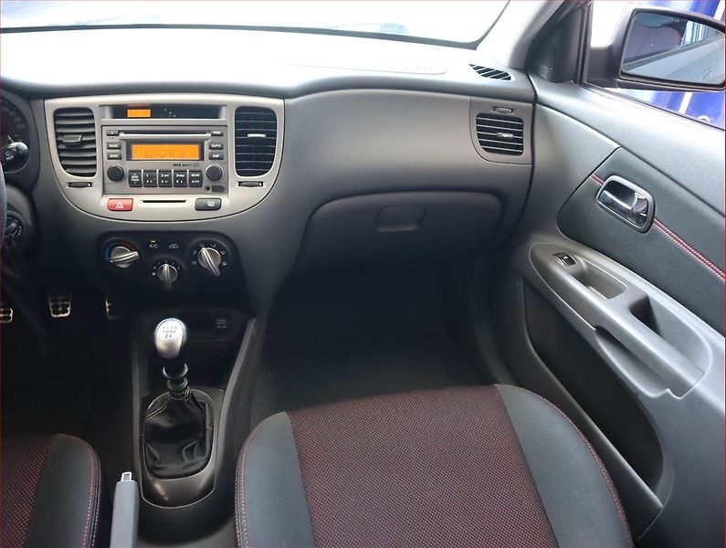 Kia Rio (2007) 1.4 16V, po STK - fotka 8 z 15