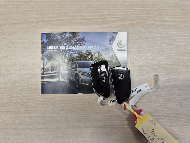 Škoda Enyaq 150kw, iV80 19ALU SOH 95% - fotka 19 z 47