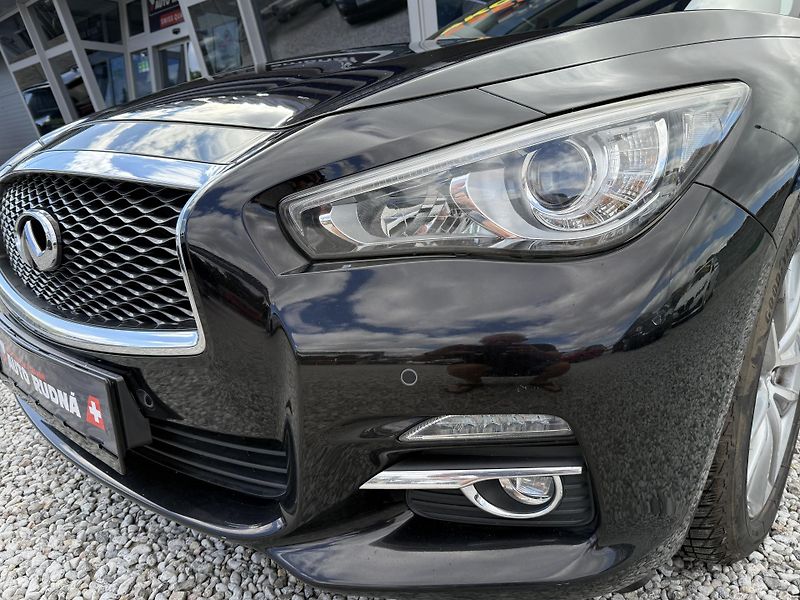 Infiniti Q50 2,2 Diesel 125kW REZERVACE - fotka 3 z 45