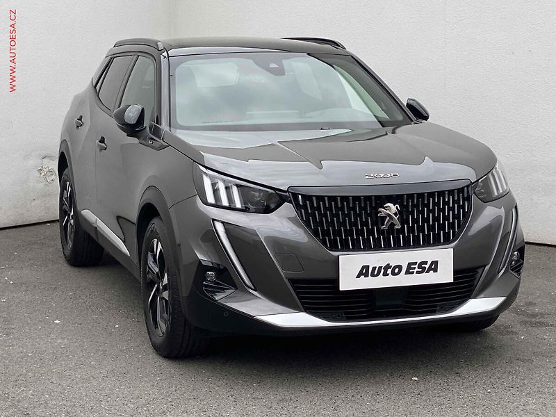 Peugeot 2008 (2022) 1.2 PT, GT, AT, LED, panor - fotografie inzerátu