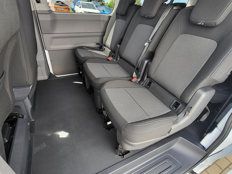 Volkswagen Transporter (2026) Kombi 2,0 TDI 8AUT DR nové - fotka 16 z 26