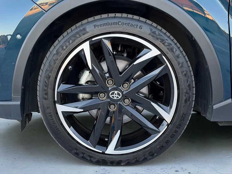 Toyota C-HR 2.0 Hybrid GR Sport e-CVT - fotka 30 z 31