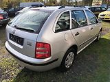 Škoda Fabia (2003) 1.4 16V Comfort Combi - náhled 4