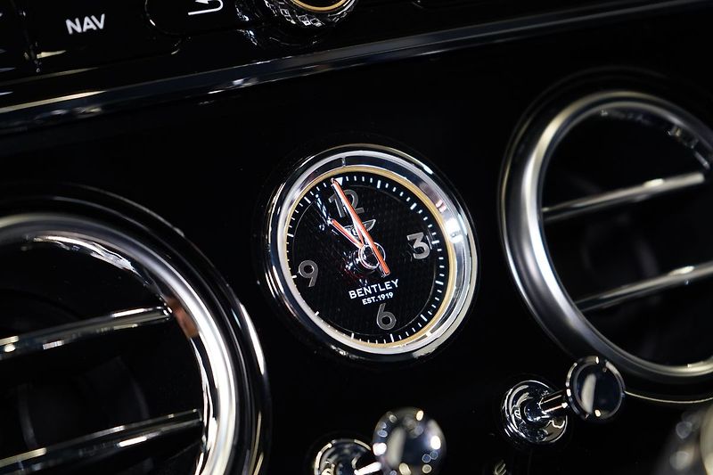 Bentley Continental GT GT V8 Coupé, Záruka, Masáž - fotka 46 z 50
