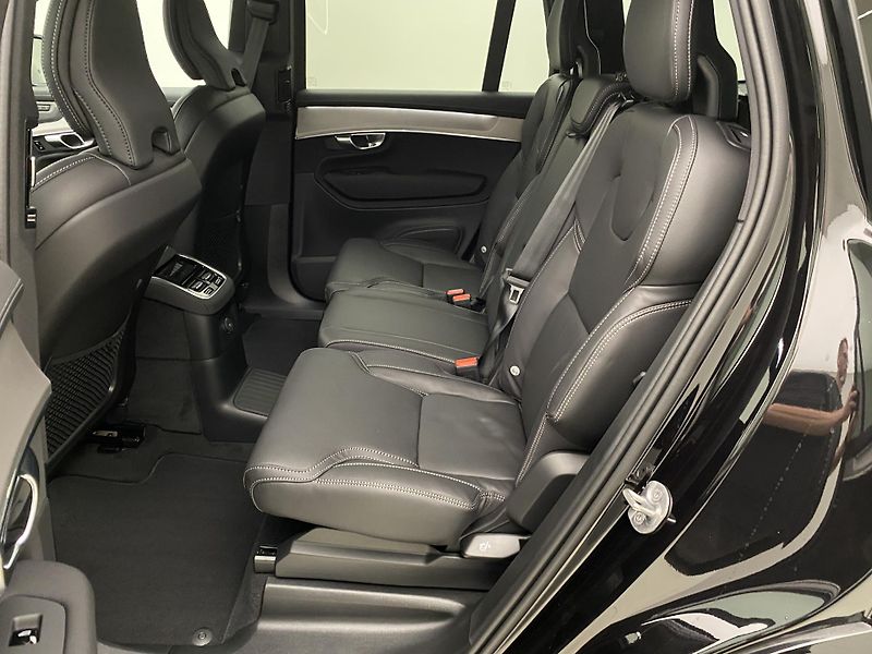 Volvo XC90 (2026) T8 AWD BLACK EDITION PLUS 7m - fotka 6 z 72