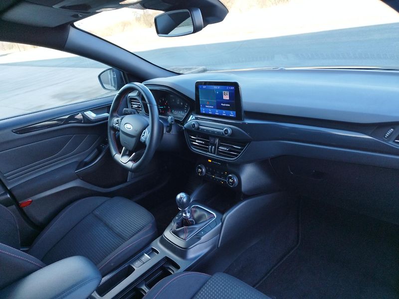 Ford Focus 1.5DCI,volat-608081843,ST-line - fotka 15 z 18