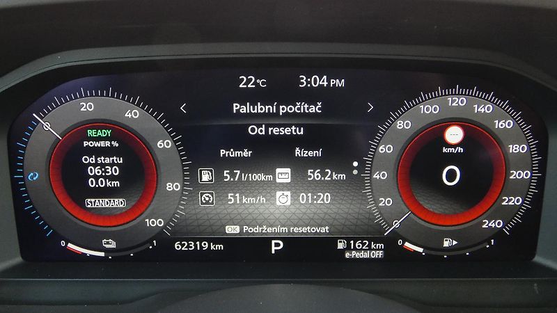 Nissan X-Trail e-POWER e-FORCE 4WD - 213 k TE - fotka 13 z 26