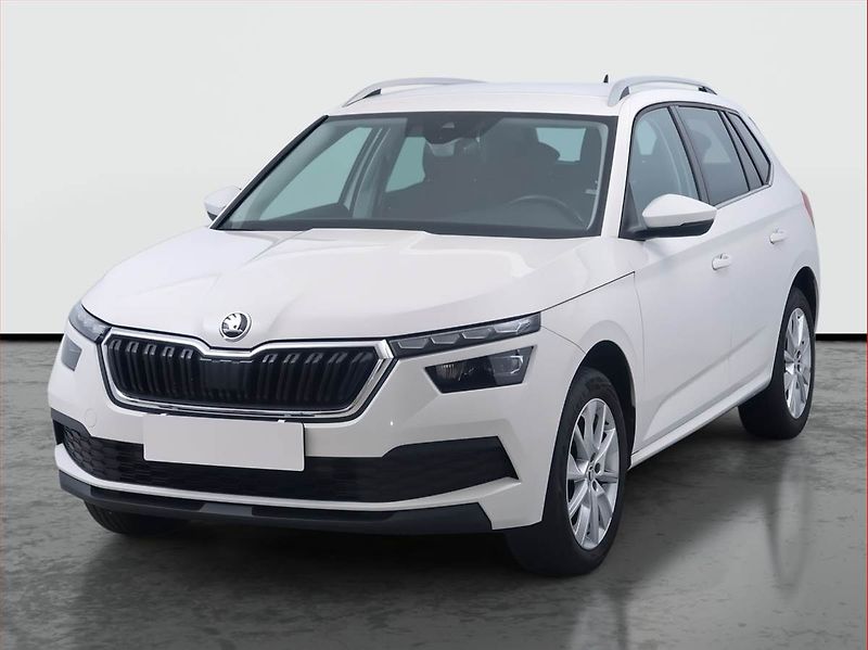 Škoda Kamiq (2021) Style 1.0 TSI, Serv.kniha - fotka 2 z 14