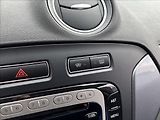 Ford Mondeo 1,6 EcoBoost 118kW Titanium - náhled 28