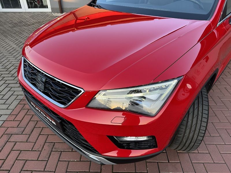 Seat Ateca (2019) 1.5TSi Full LED Navi Kamera - fotka 33 z 48