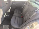 Škoda Octavia (2013) 1.6 TDI, 2.maj,ČR, Active - náhled 10
