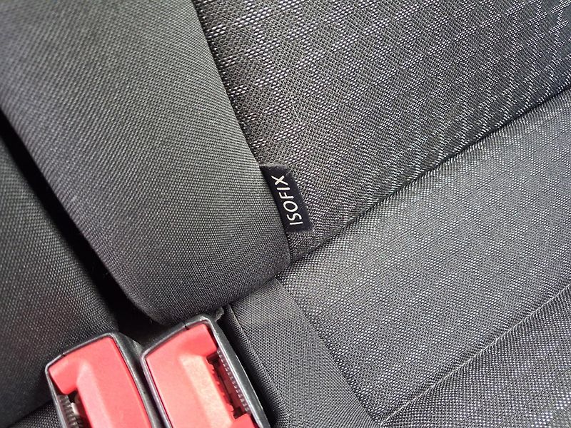 Volkswagen Polo (2016) 1,0MPi POUZE 65t.km! VYHŘ.SED. - fotka 21 z 45