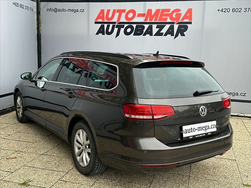 Volkswagen Passat 1,4 TSI 110kW-MANUAL!! - fotka 8 z 37