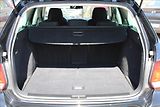 Volkswagen Golf 2,0 TDI  TAŽNÉ,SERVIS,MATCH - náhled 22