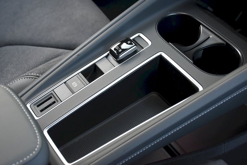 Škoda Elroq (2026) Sportline 85 - fotka 29 z 48