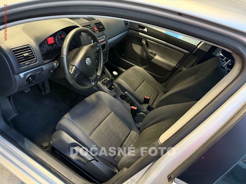 Volkswagen Golf (2007) 1.6i LPG, AC - fotka 3 z 3